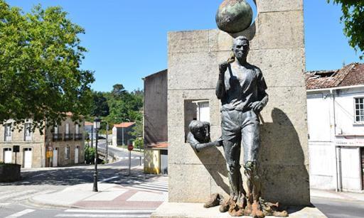 Casa De La Abuela En El Camino De Santiago A Finiesterre Negreira Exterior foto